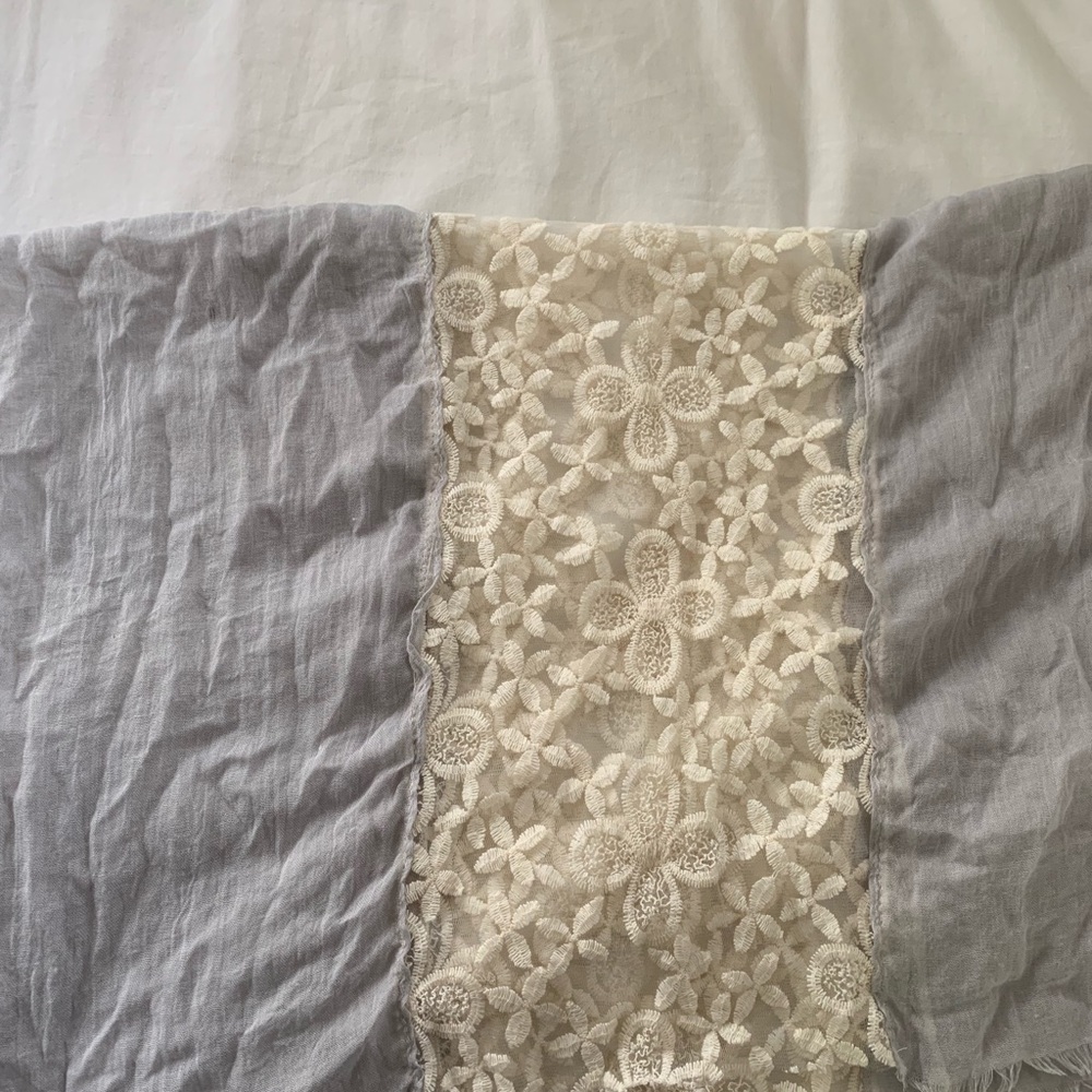 Spring scarf